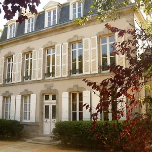https://maison-de-la-garenne.inbrittany.com